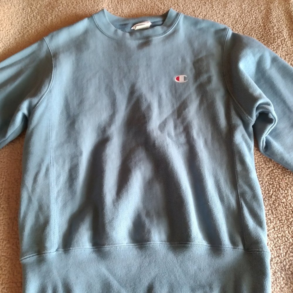 Champion Reverse-Weave Sweatshirt (Size XS)
